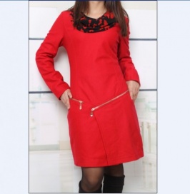 vestido de estilo modelo con cremallera de color rojo