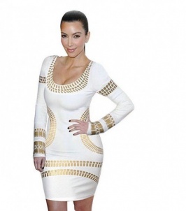 vestido de estilo europeo de mangas largas color en blanco y oro