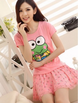 traje para dormir estilo lindo y comodo de color en foto