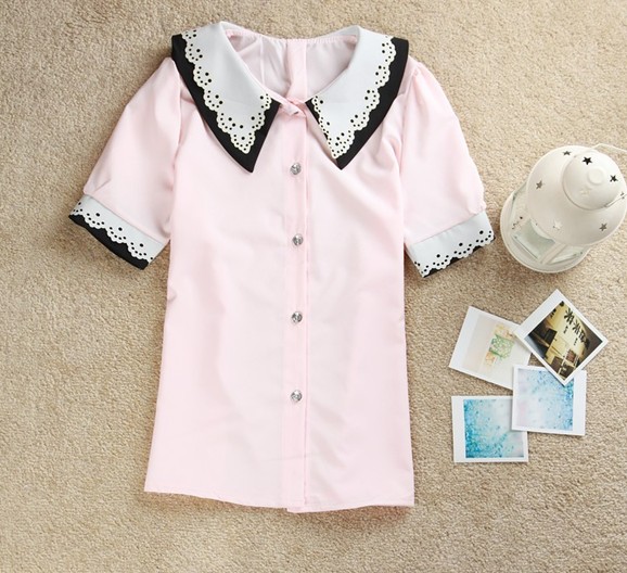 blusa de estilo simple con encaje de color rosada