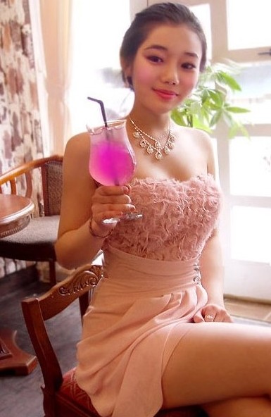 vestido de estilo elegante color rosada se vende bien